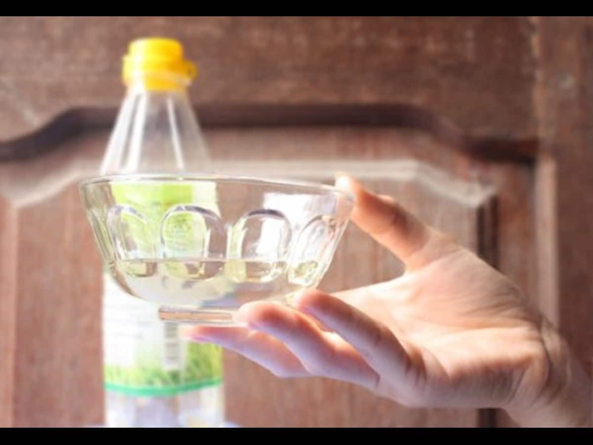 Khử mùi sơn nhà bằng giấm