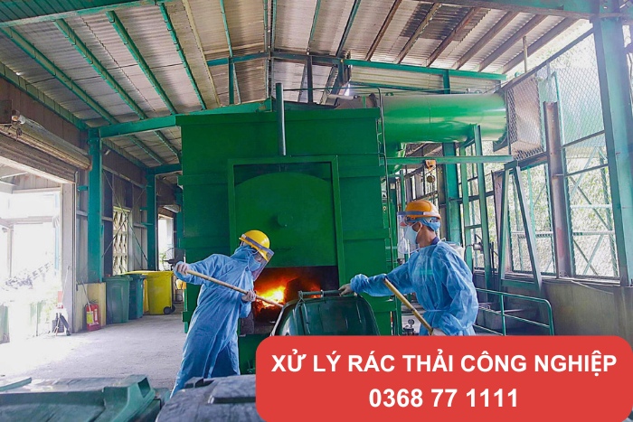Đốt rác thải công nghiệp trong lò đốt chuyên dụng
